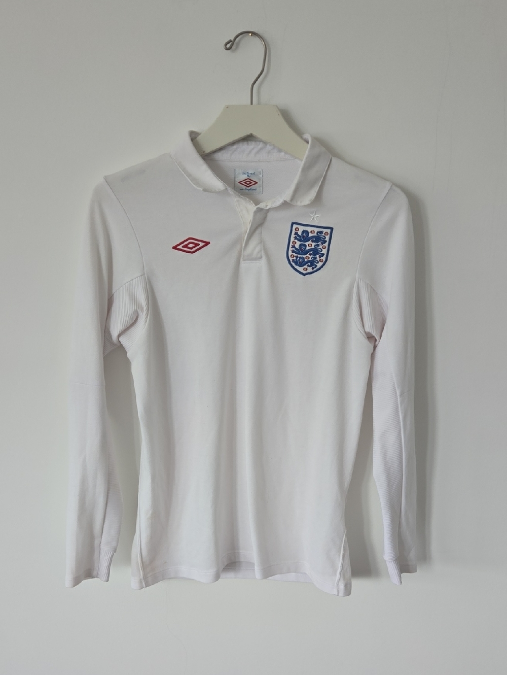 Umbro White Kids England Long Sleeve Soccer Jersey